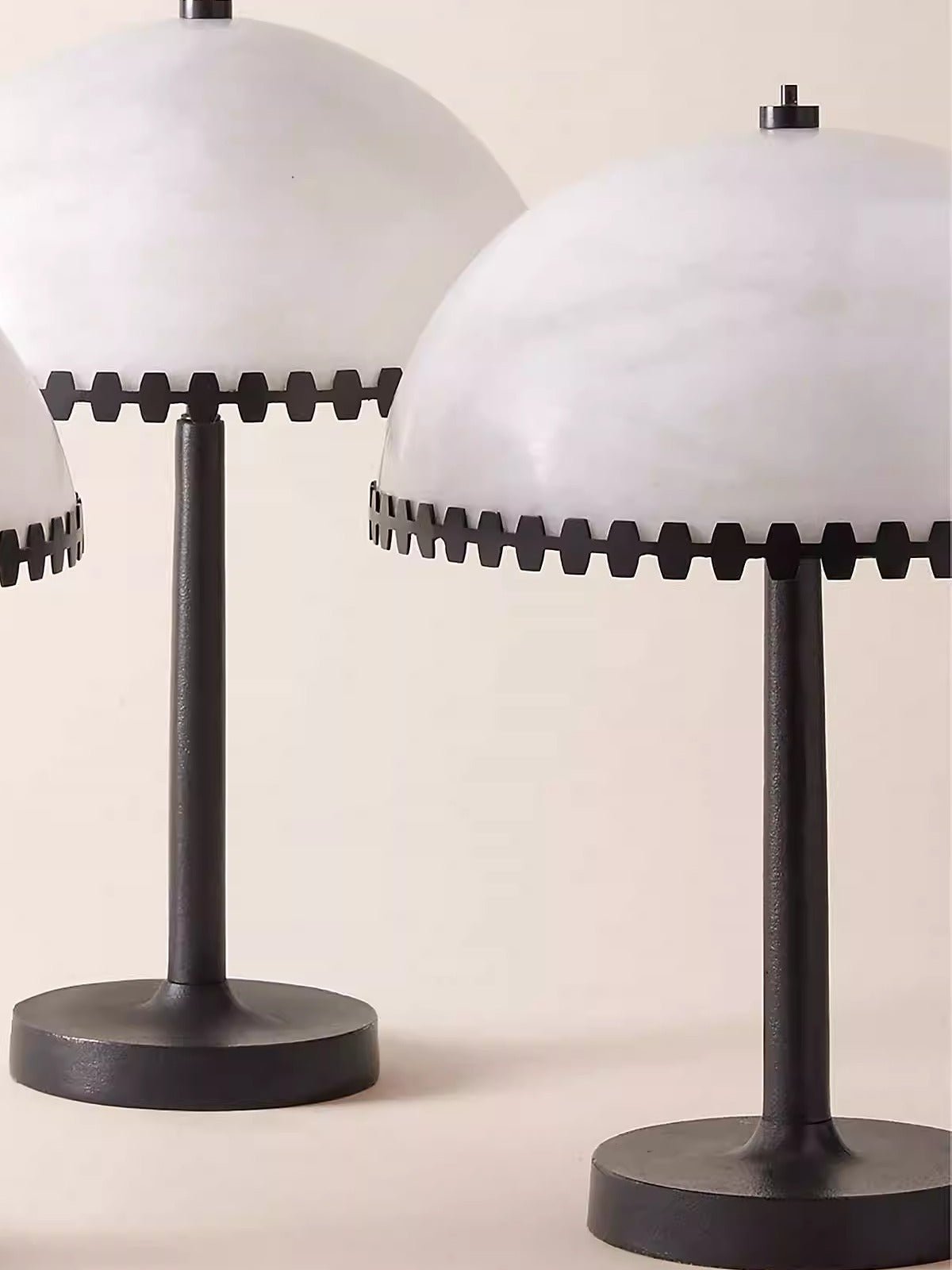 Nuxs lámpara de mesa elegante cúpula alabastro