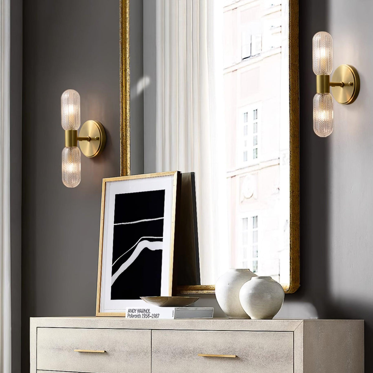 Eira aplique de pared con dos luces en latón y vidrio texturizado