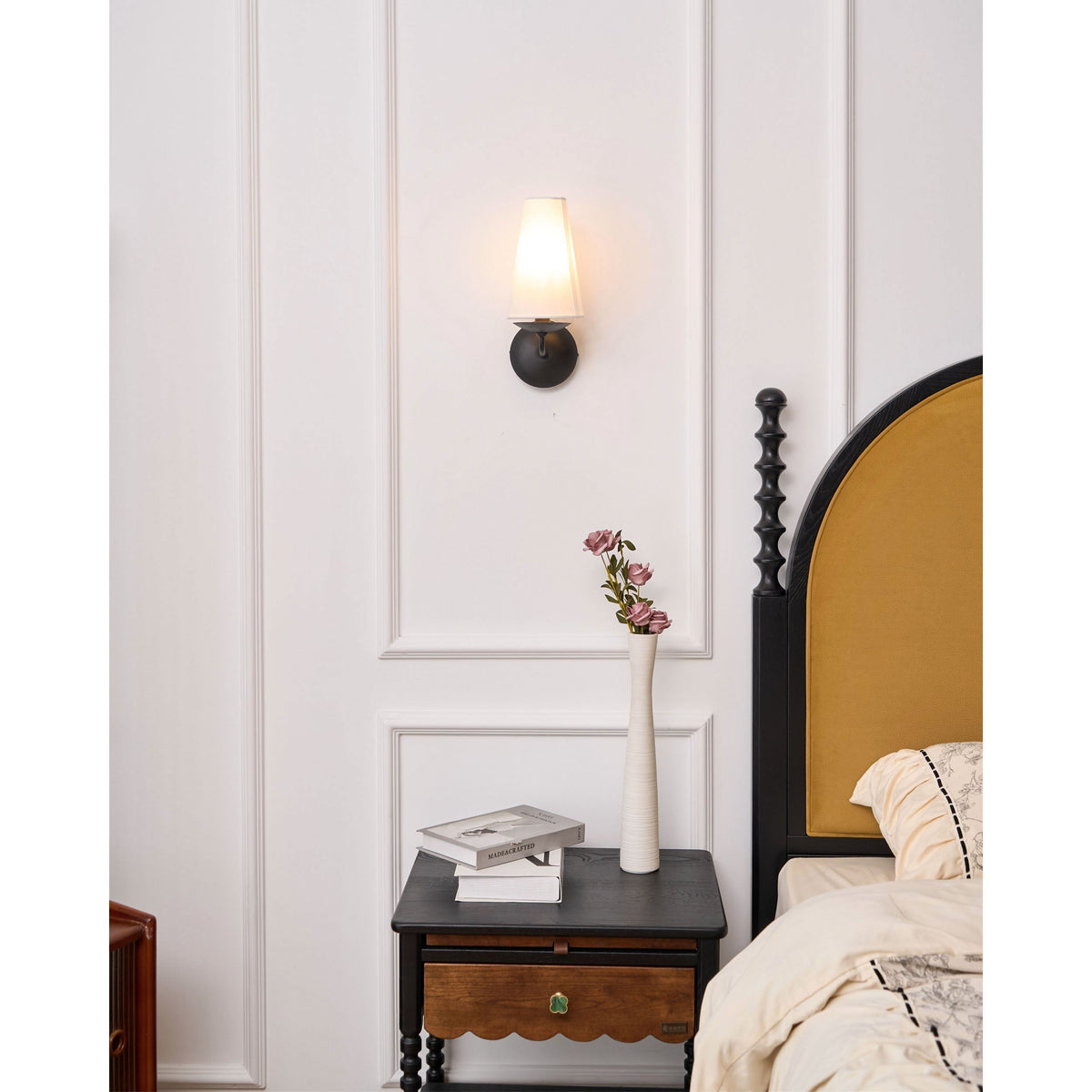 Avraee Aplique de pared Latón Tela Moderno Minimalista