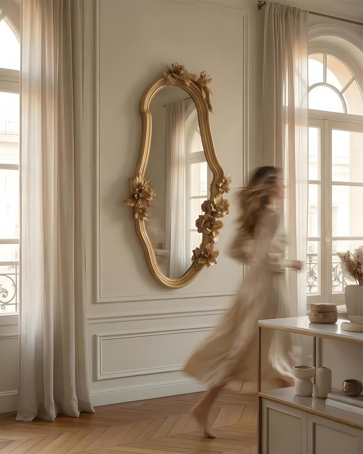 Calarora Mirror