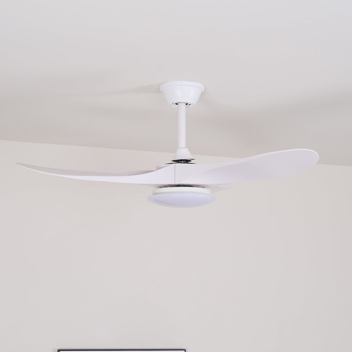 Oriken ventilador de techo con luz minimalista