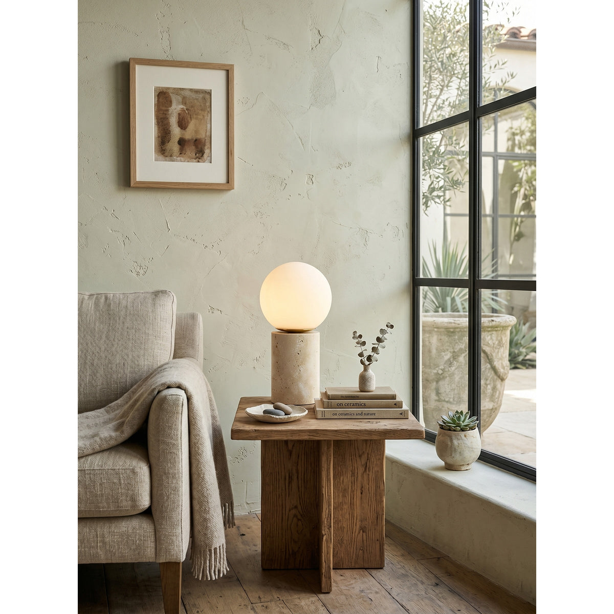 Norinise lámpara de mesa de travertino beige