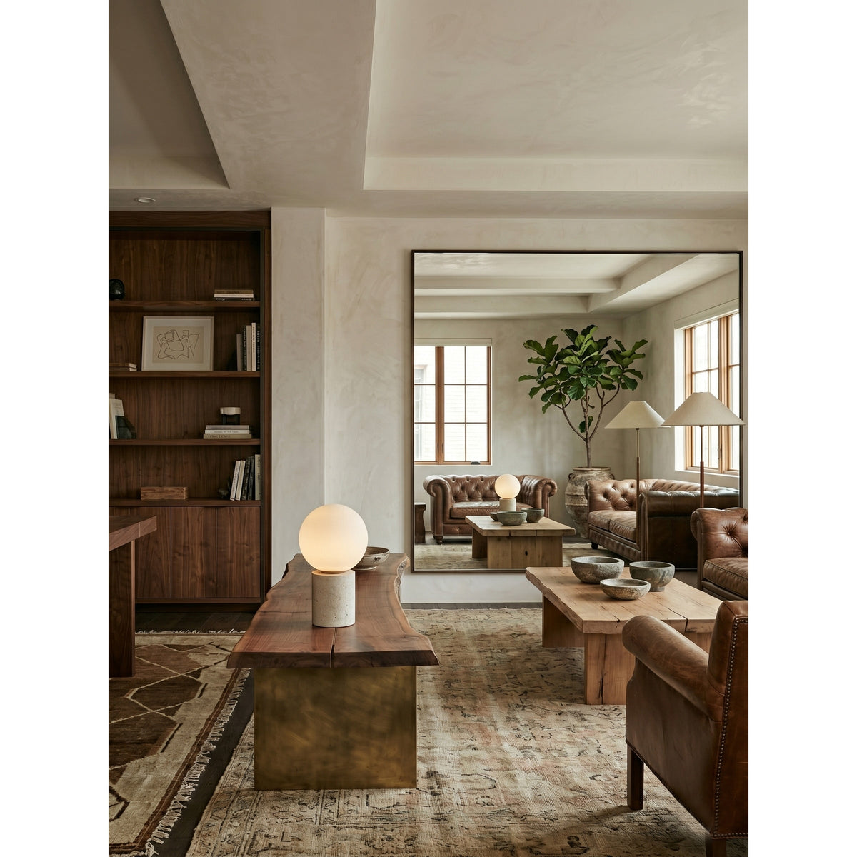 Norinise lámpara de mesa de travertino beige