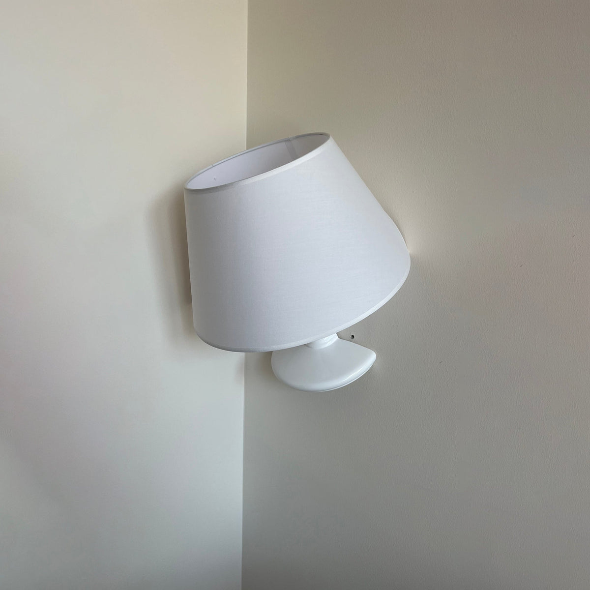 Oreliise aplique de pared
