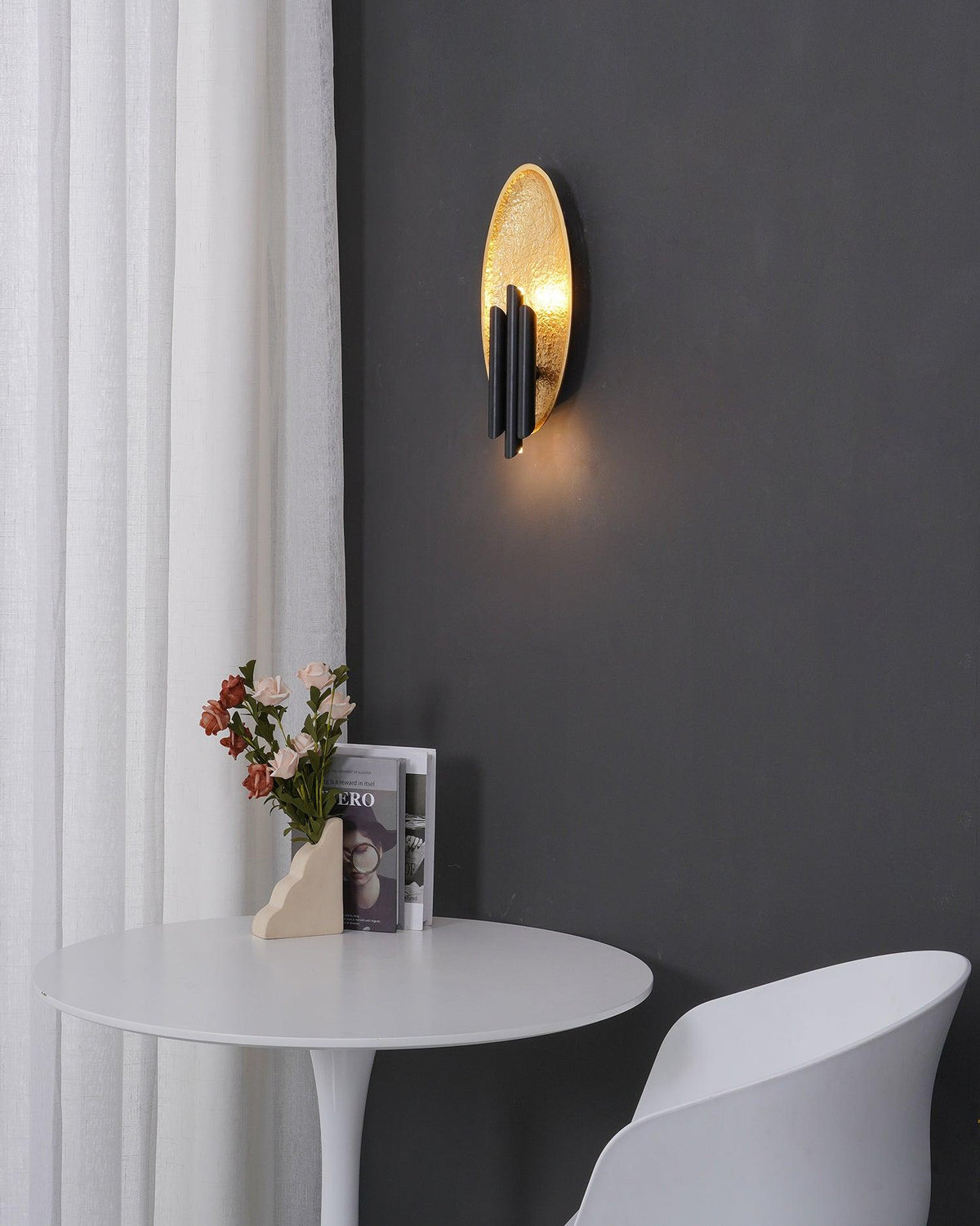 Aurerielle aplique de pared dorado negro minimalista