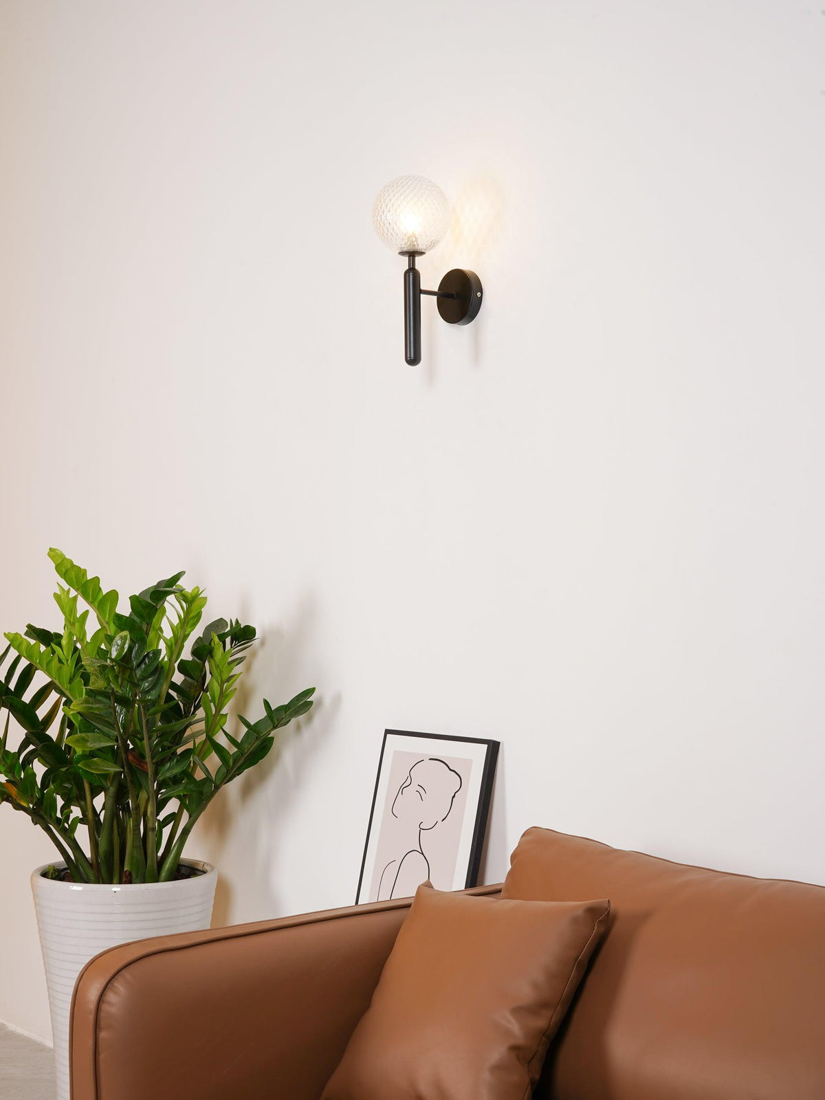 Kynlo aplique de pared con globos de vidrio claro estilo nórdico enchufable esfera