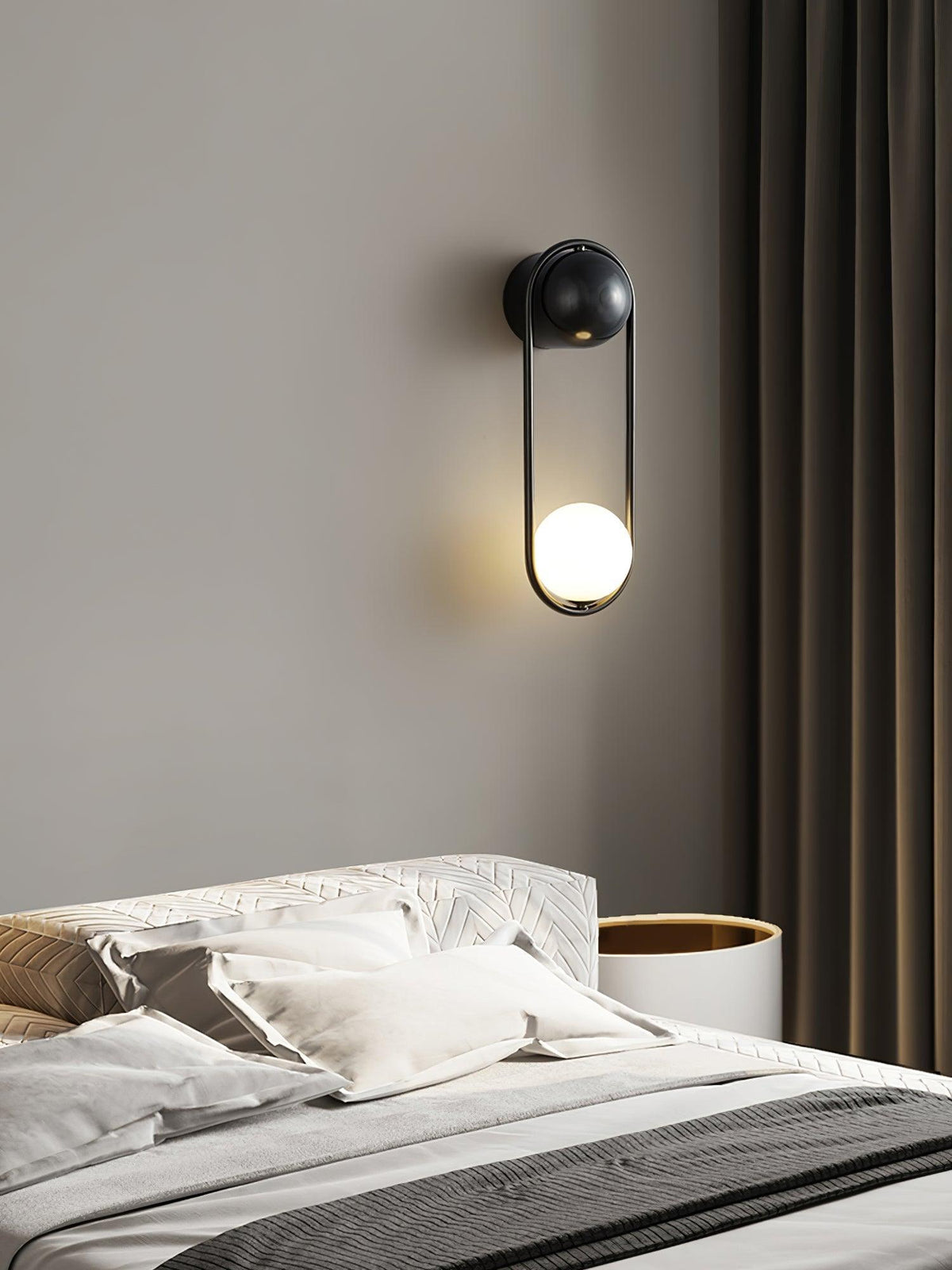 Solarine Radiain aplique de pared minimalista en latón