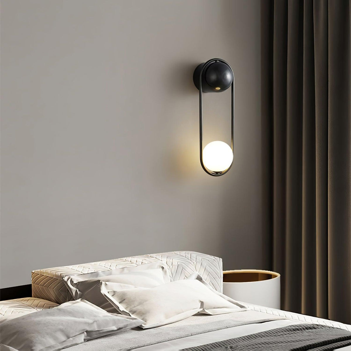 Solarine Radiain aplique de pared minimalista en latón