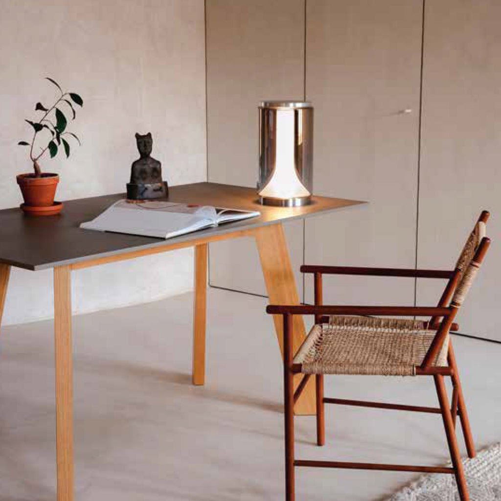 Halston Miles lámpara de mesa