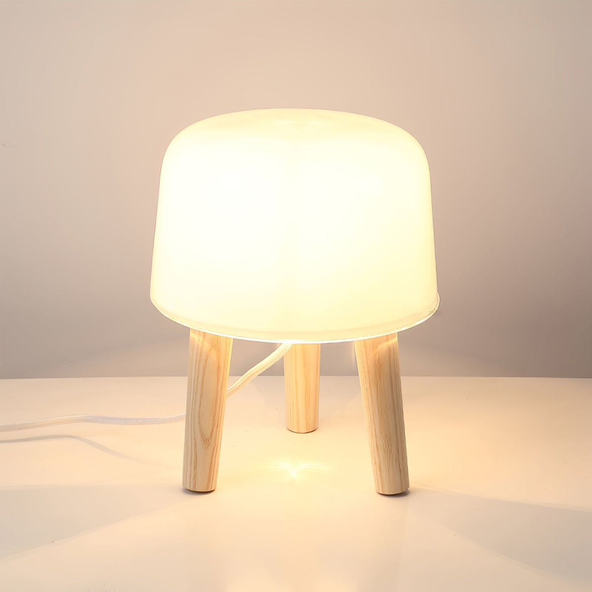 GlowPod lámpara de mesa de madera