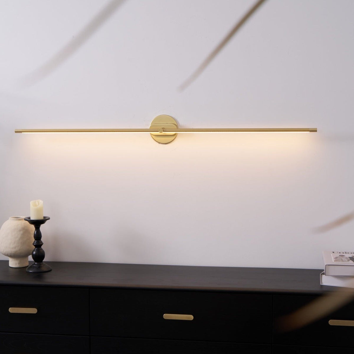 Elairette aplique de pared lineal minimalista