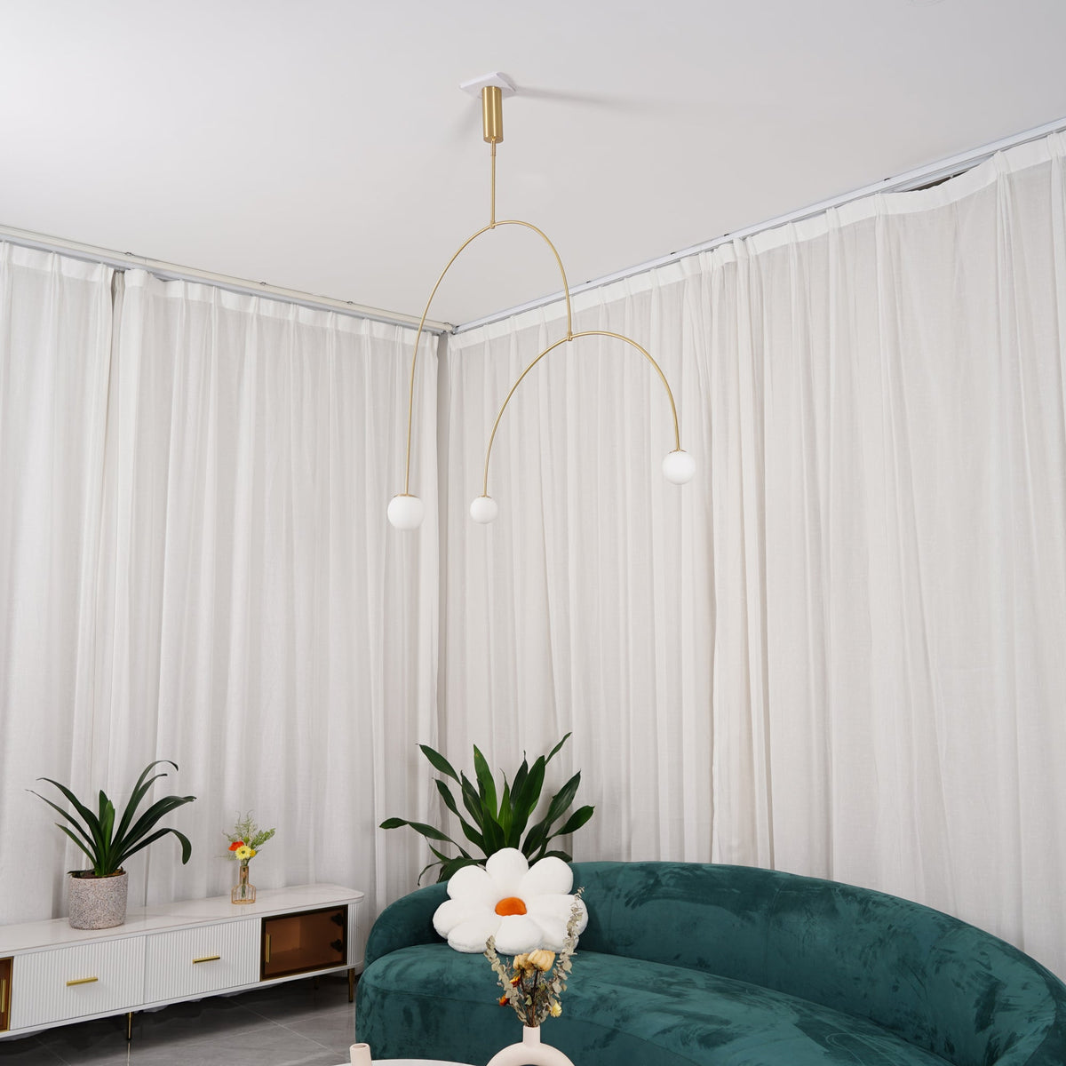 Lustra Chandelier Mobile Black Minimalist