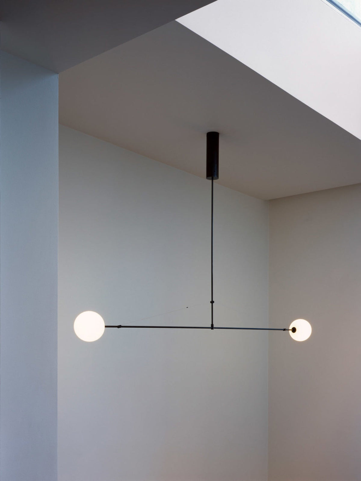 Lustra Chandelier Mobile Black Minimalist