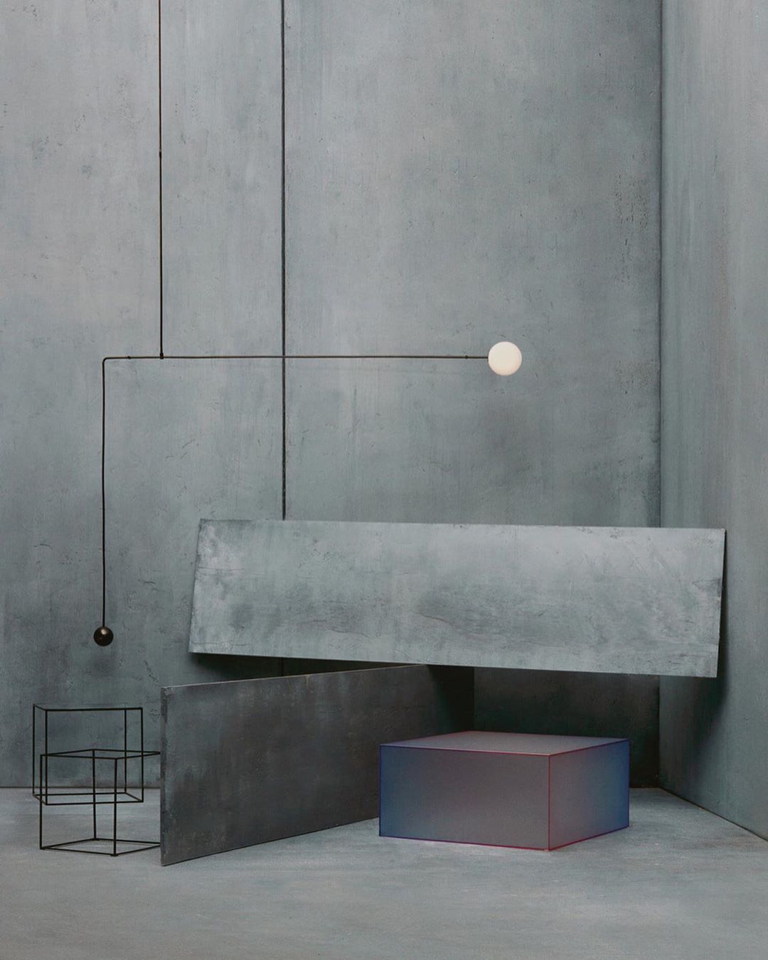 Lustra Chandelier Mobile Black Minimalist