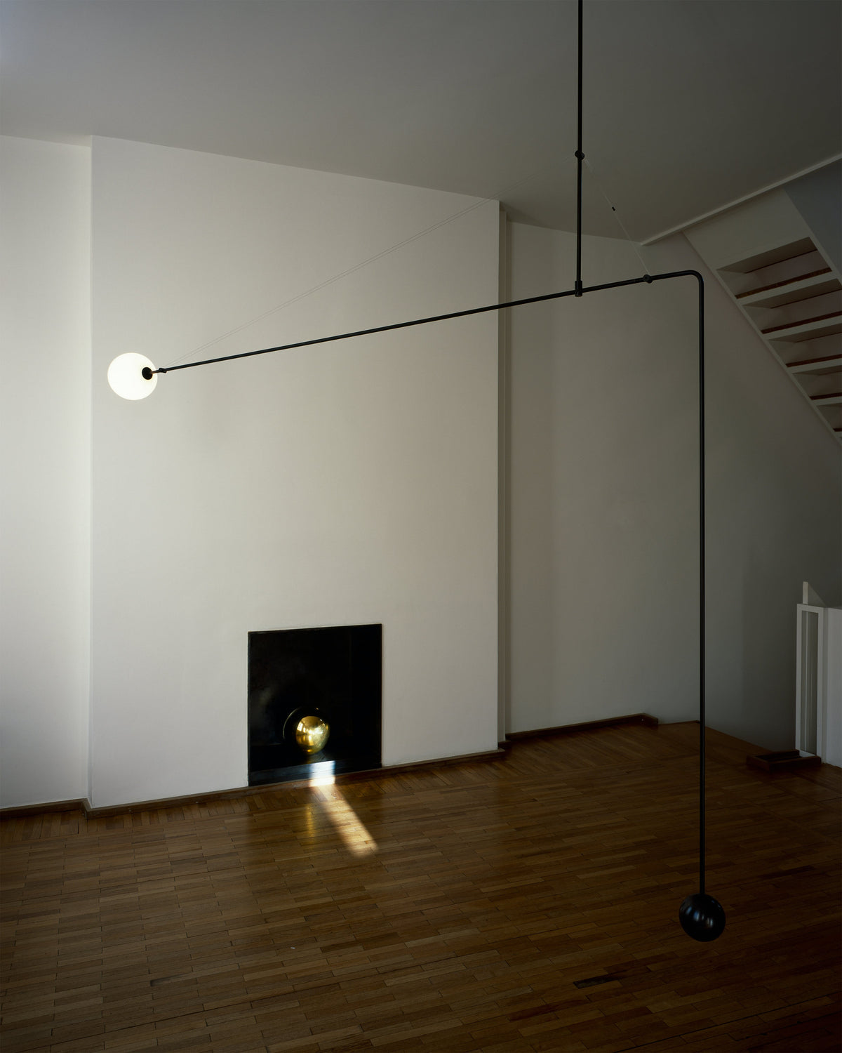 Lustra Chandelier Mobile Black Minimalist