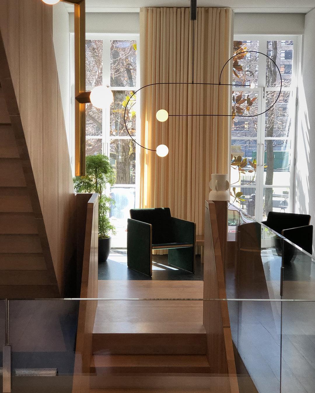 Lustra Chandelier Mobile Black Minimalist