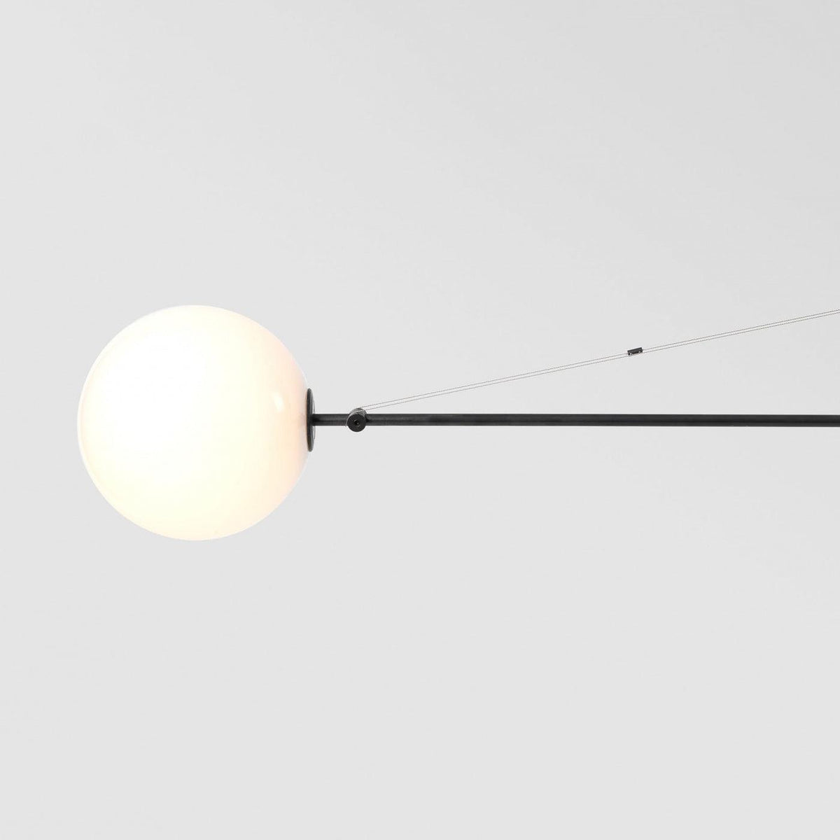 Lustra Chandelier Mobile Black Minimalist