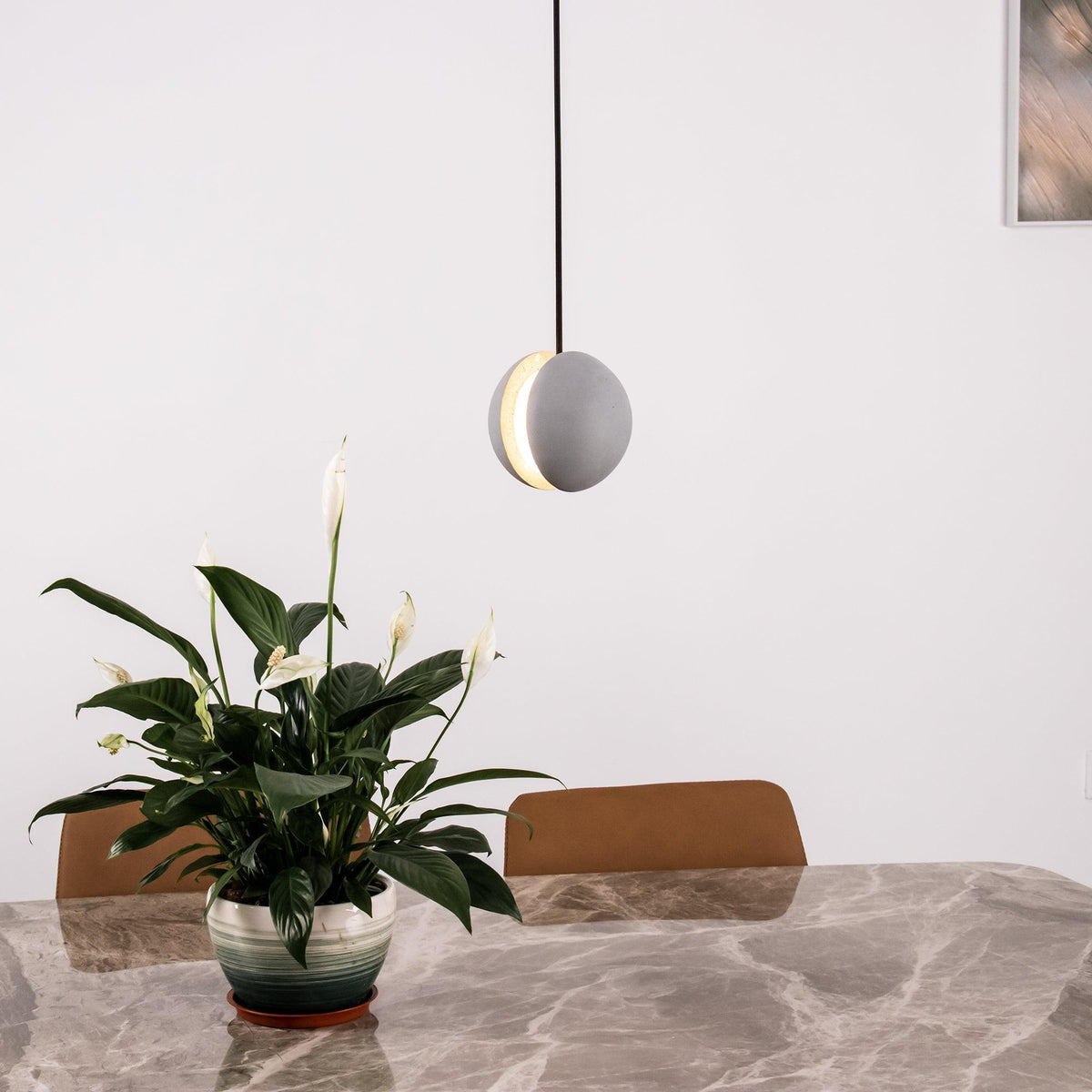 Umi lámpara colgante esfera minimalista en hormigón