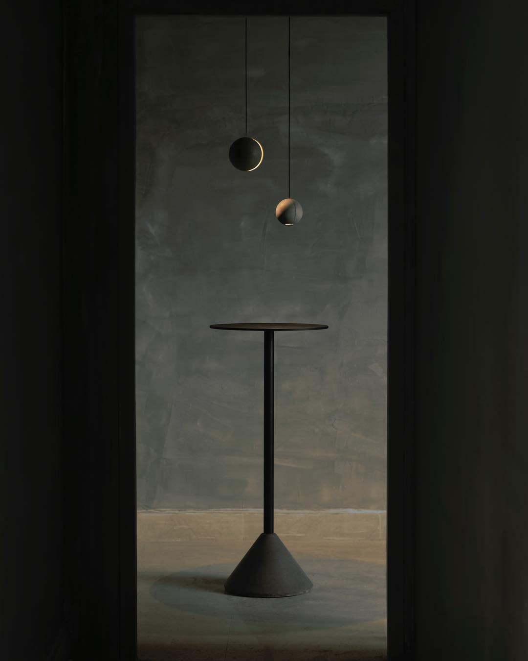 Umi lámpara colgante esfera minimalista en hormigón