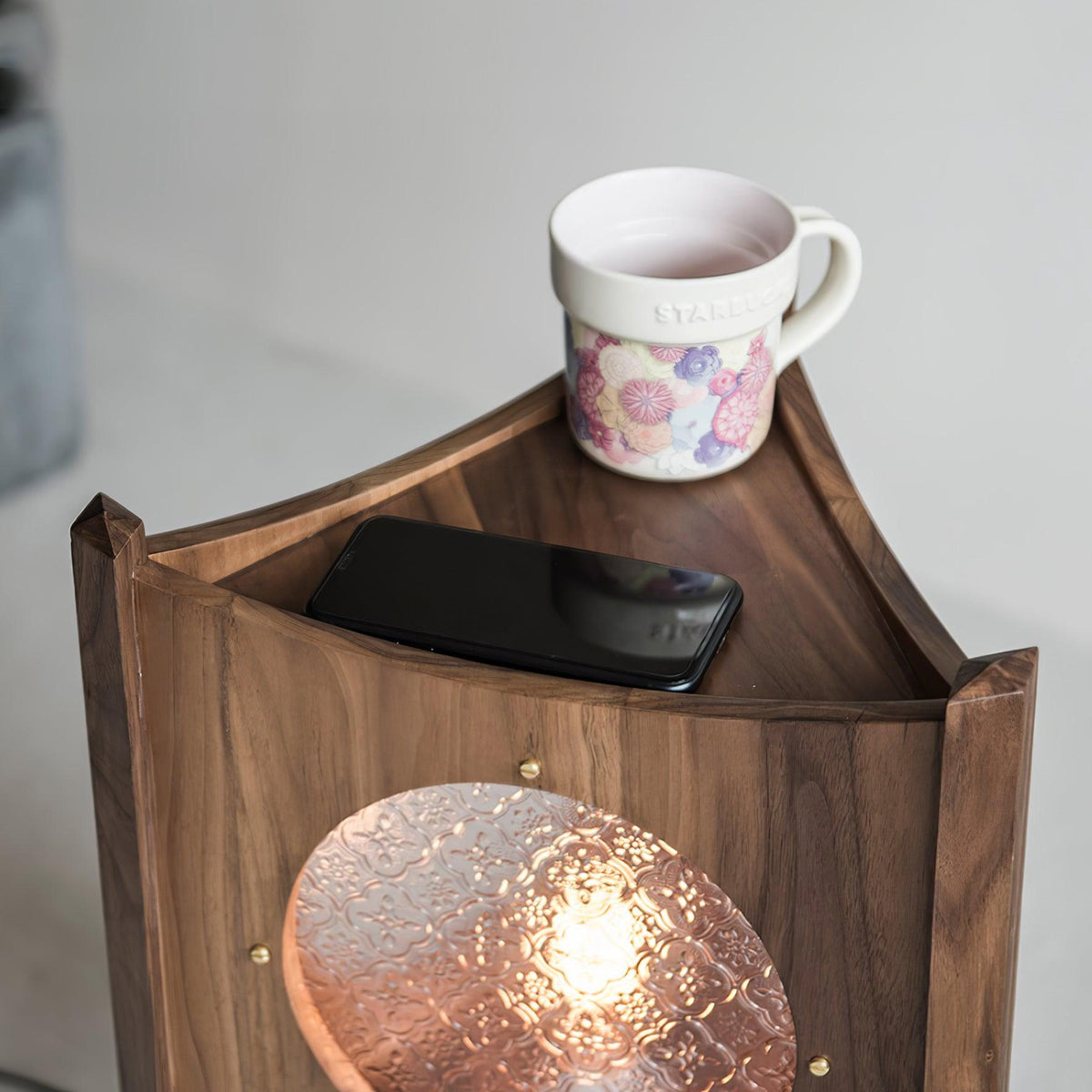 Carvora lámpara de pie de madera