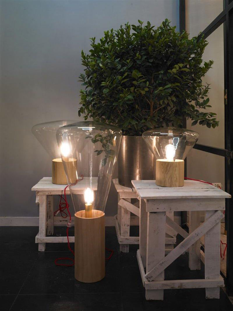 Sylirella lámpara de mesa minimalista de madera