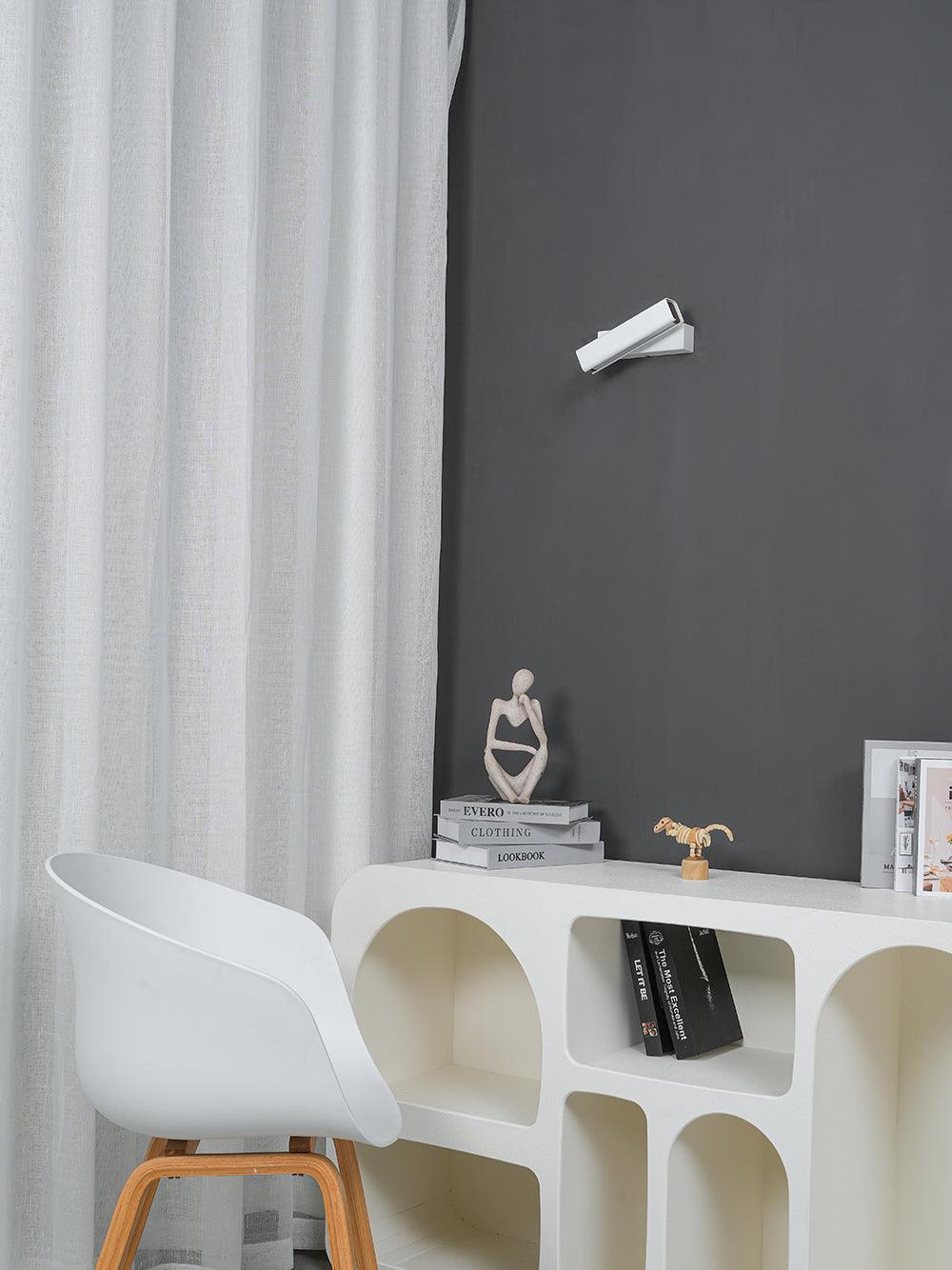 Aplique de pared regulable de aluminio para dormitorio y sala de estar