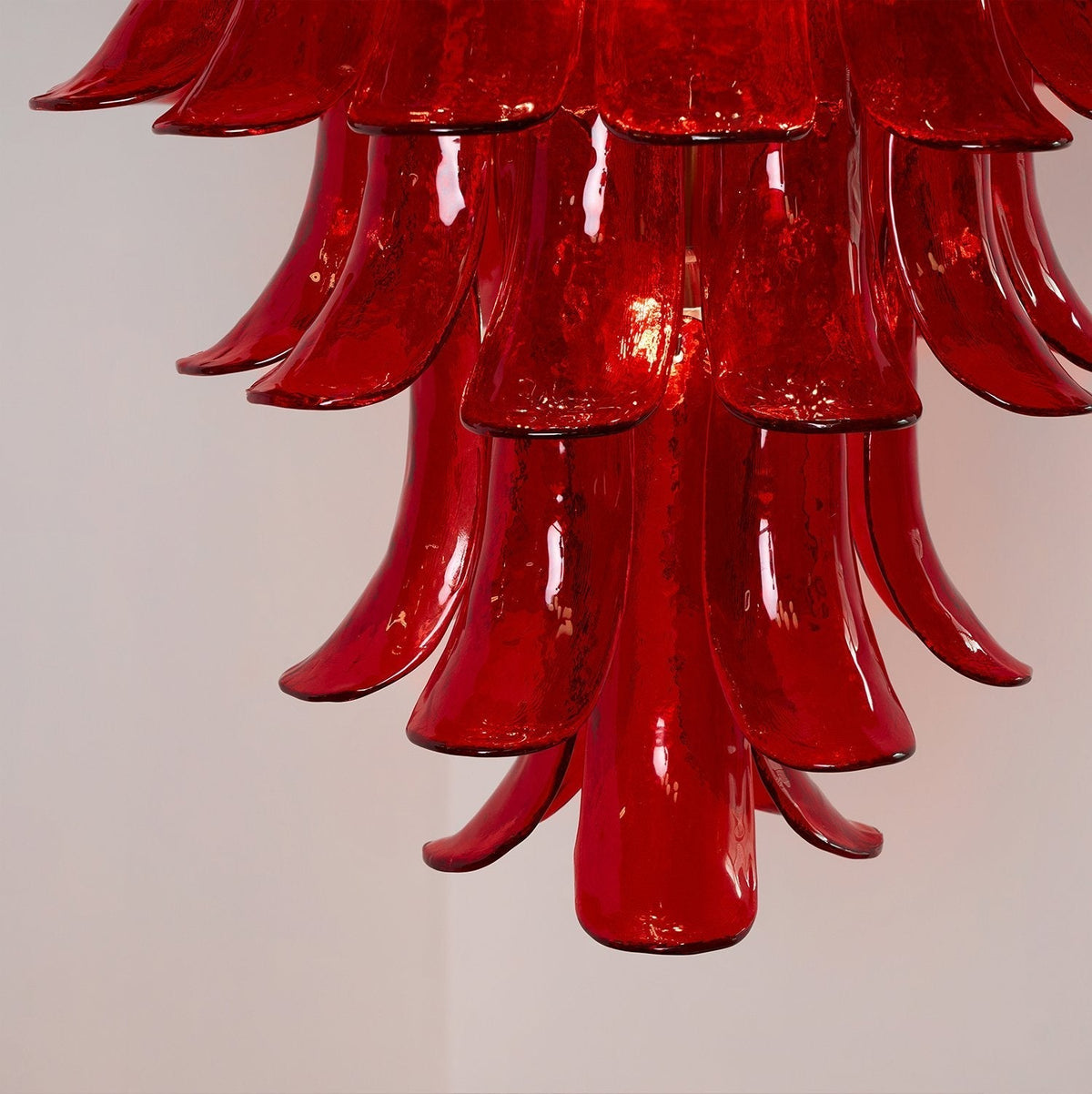 Celuena lámpara de araña Crimson Murano Petals Bold Art vidrio