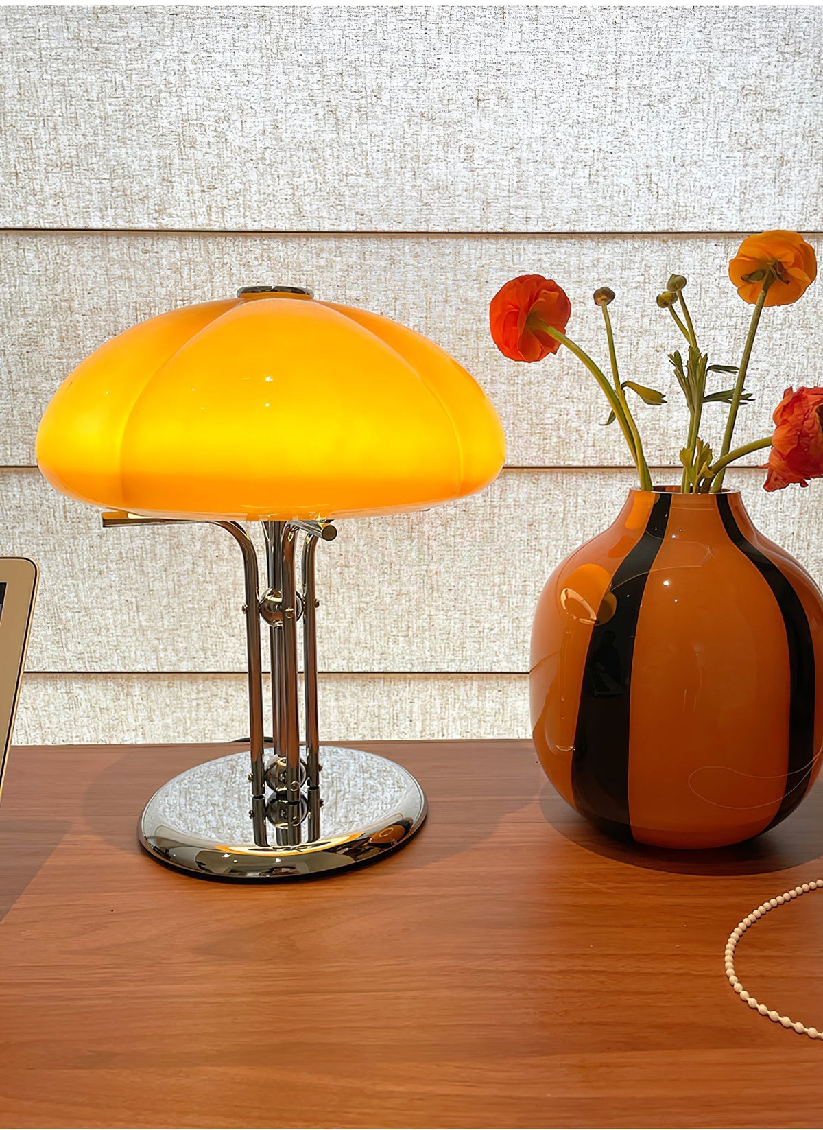 Lioreline lámpara de mesa moderna