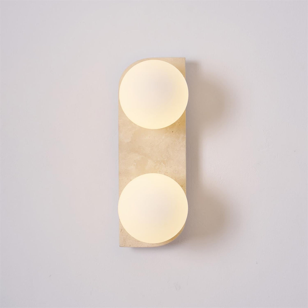 Serearia aplique de pared minimalista de travertino con enchufe enchufable