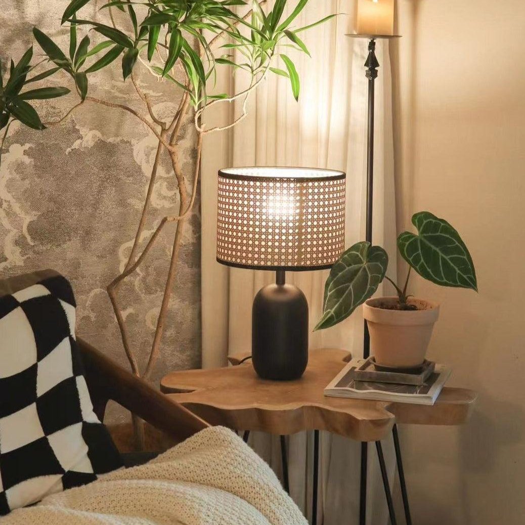 Ravarielle lámpara de mesa moderna de bambú