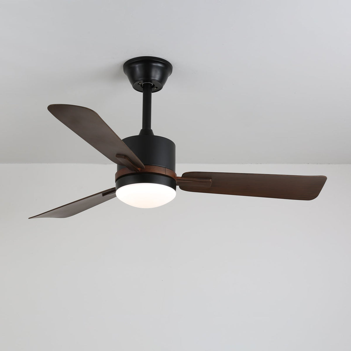 Zeyra ventilador de techo con luz moderno de madera de nogal