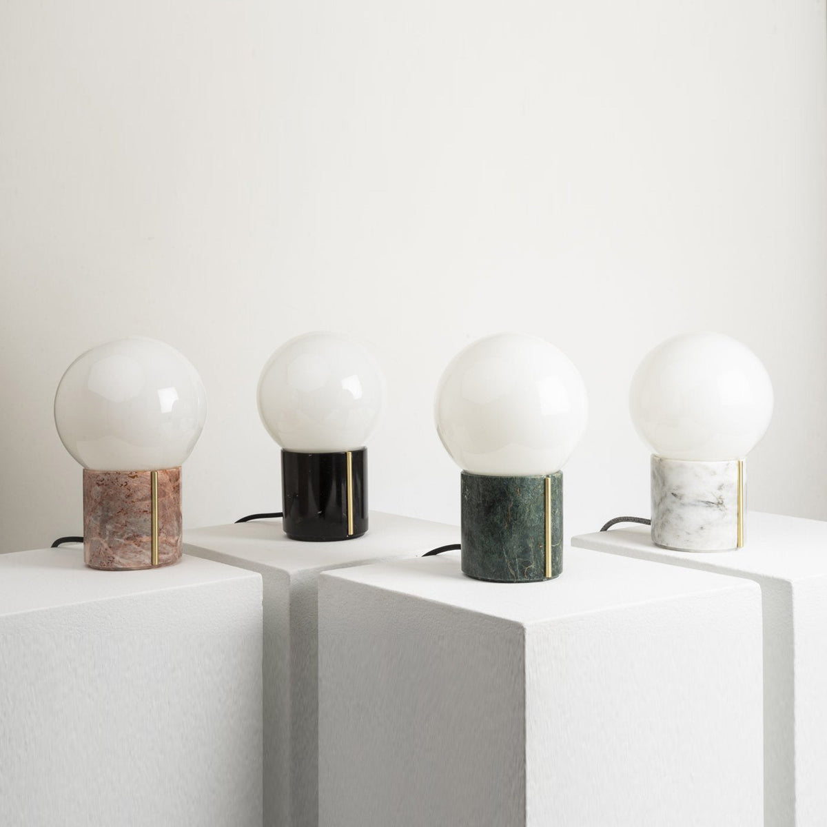 Lumisielle lámpara de mesa
