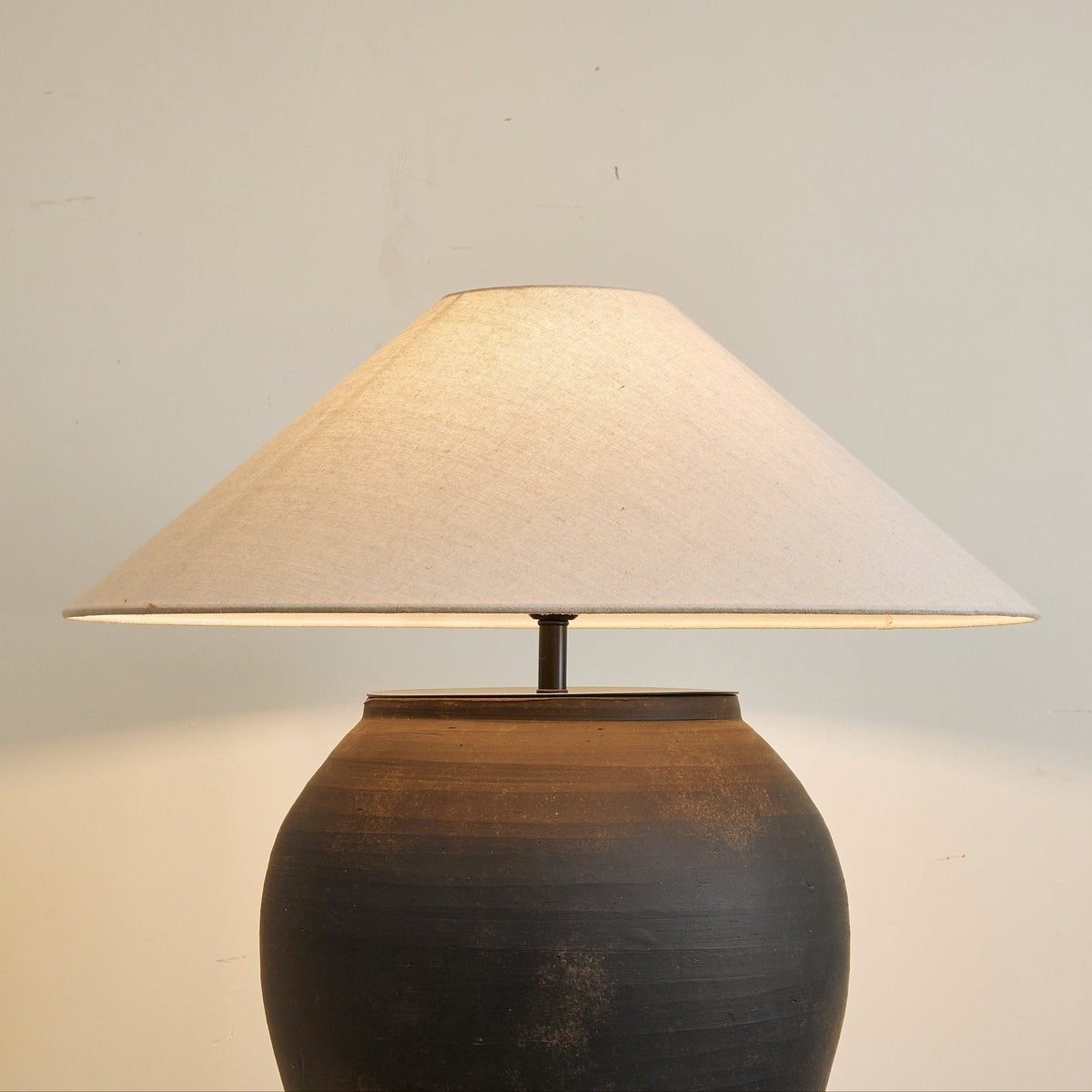 Eloise lámpara de mesa moderna