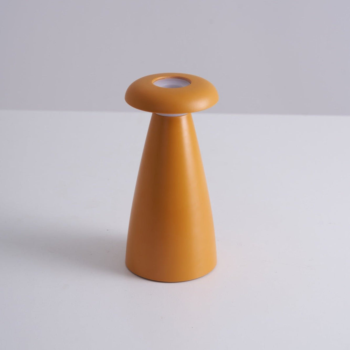 Mushroove lámpara de mesa de cerámica minimalista