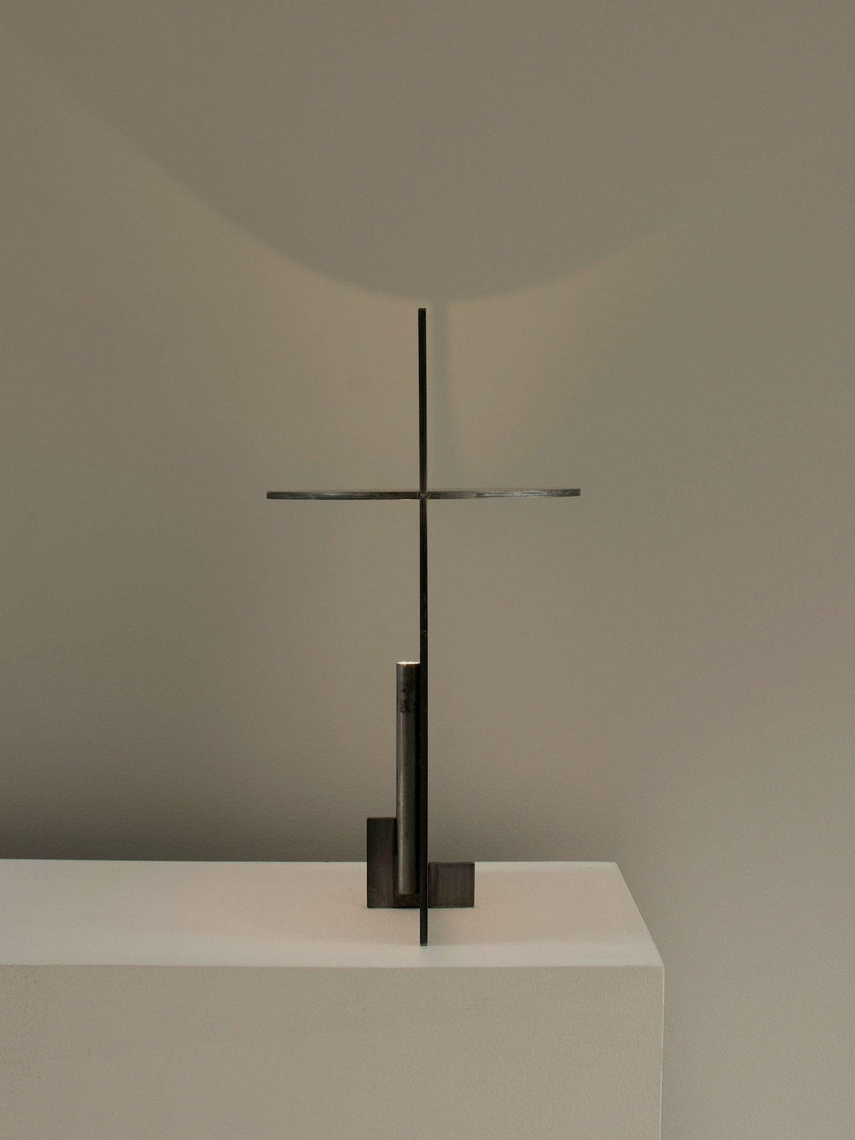Sixor lámpara de mesa Steel futurista