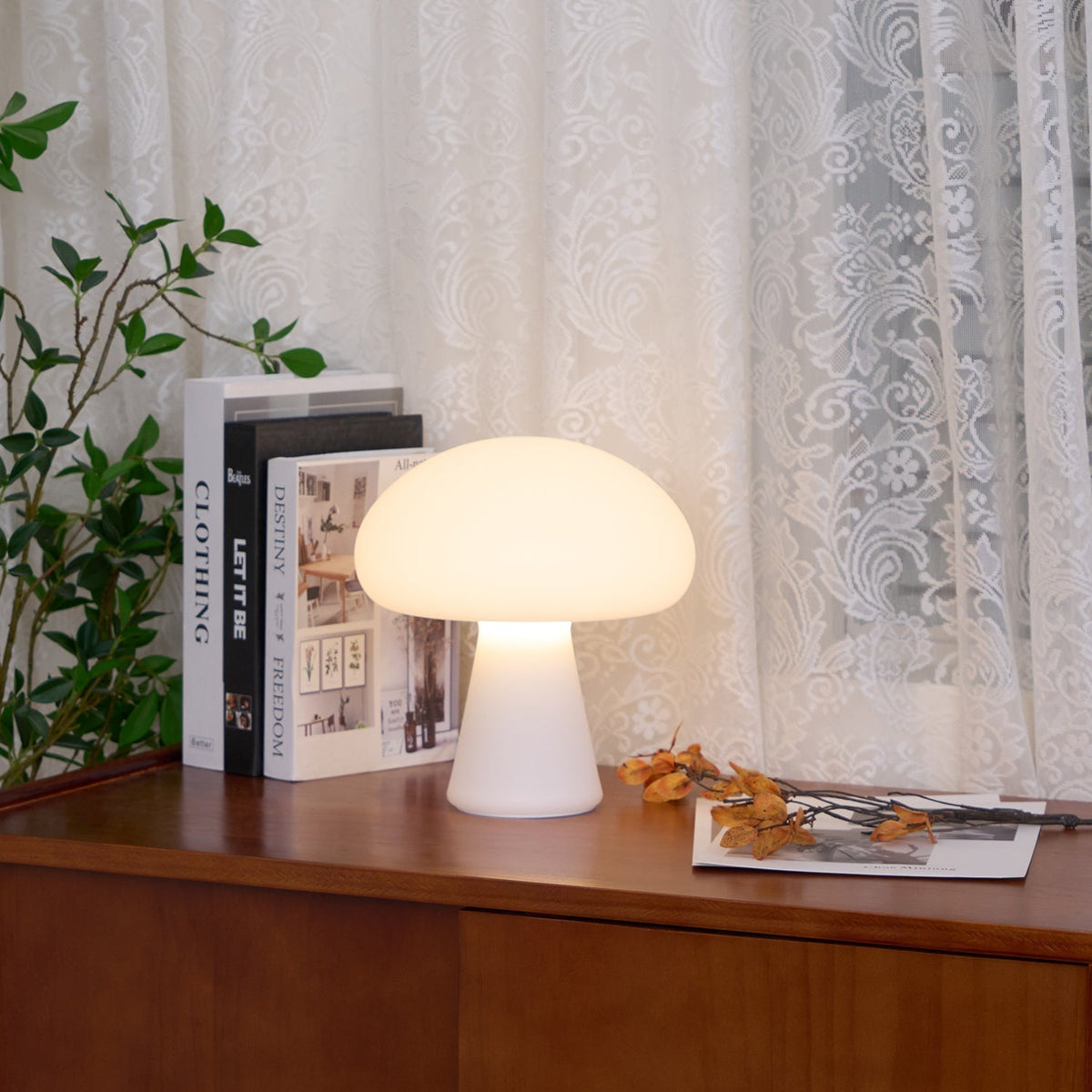 Ombra lámpara de mesa con vidrio whimsical