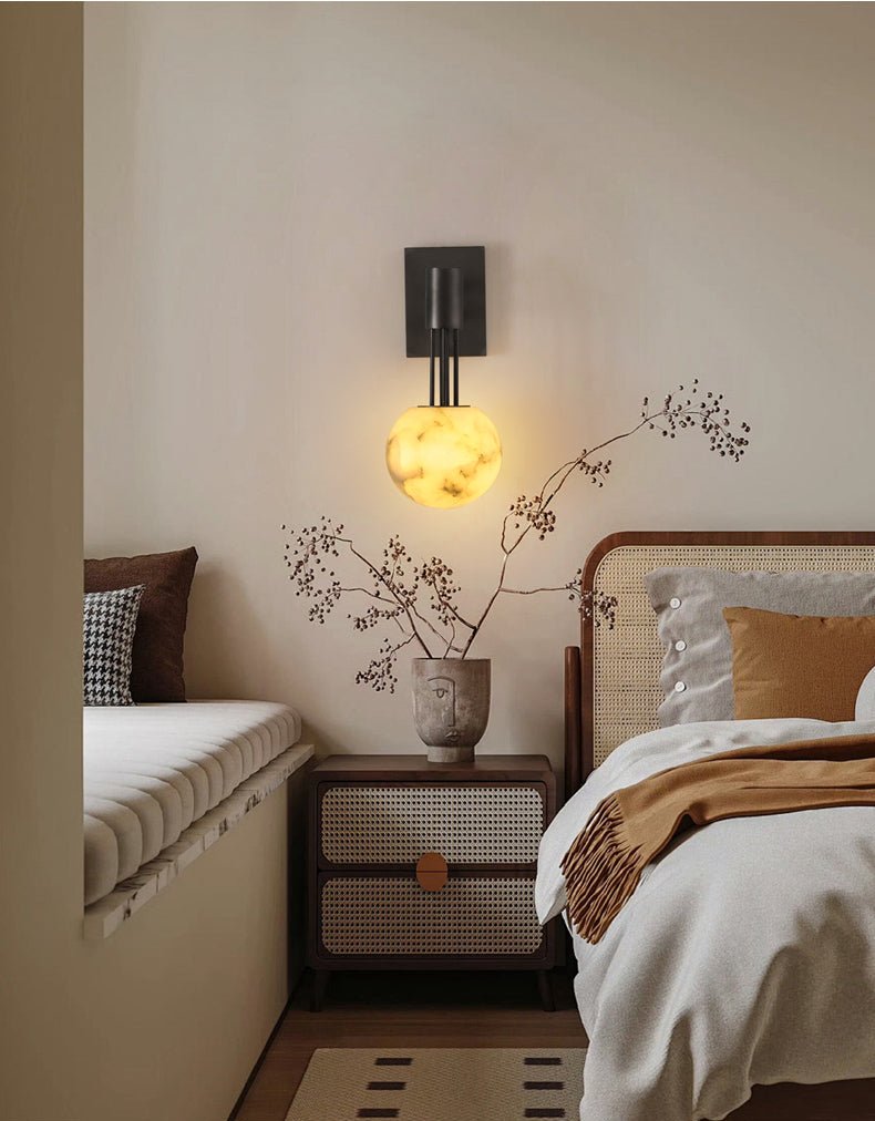 Rykde aplique de pared con globo de alabastro