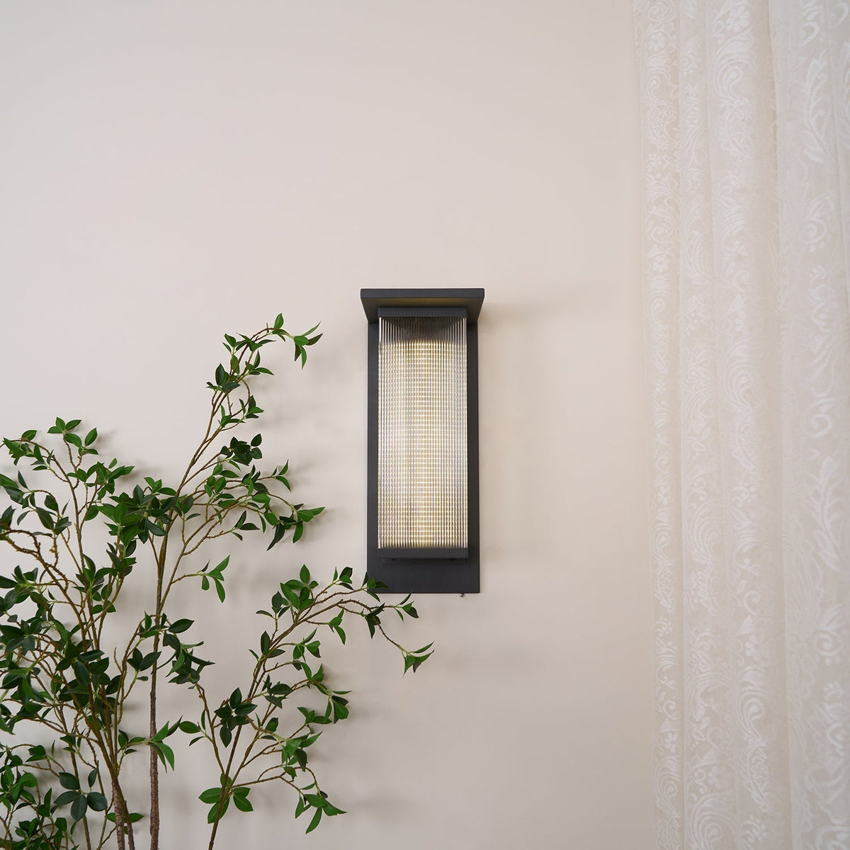 Corvian Dependable Única Caja Solar aplique de pared de Pared