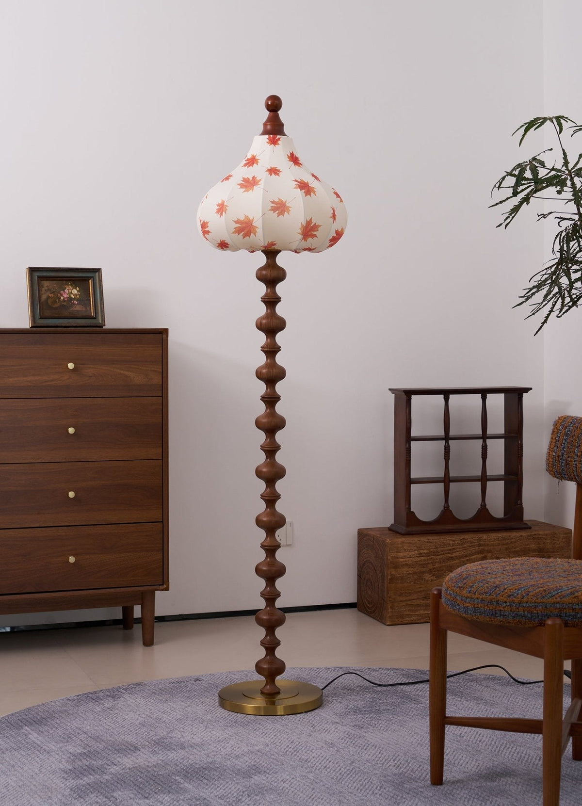Qrathen lámpara de pie de madera y tejido