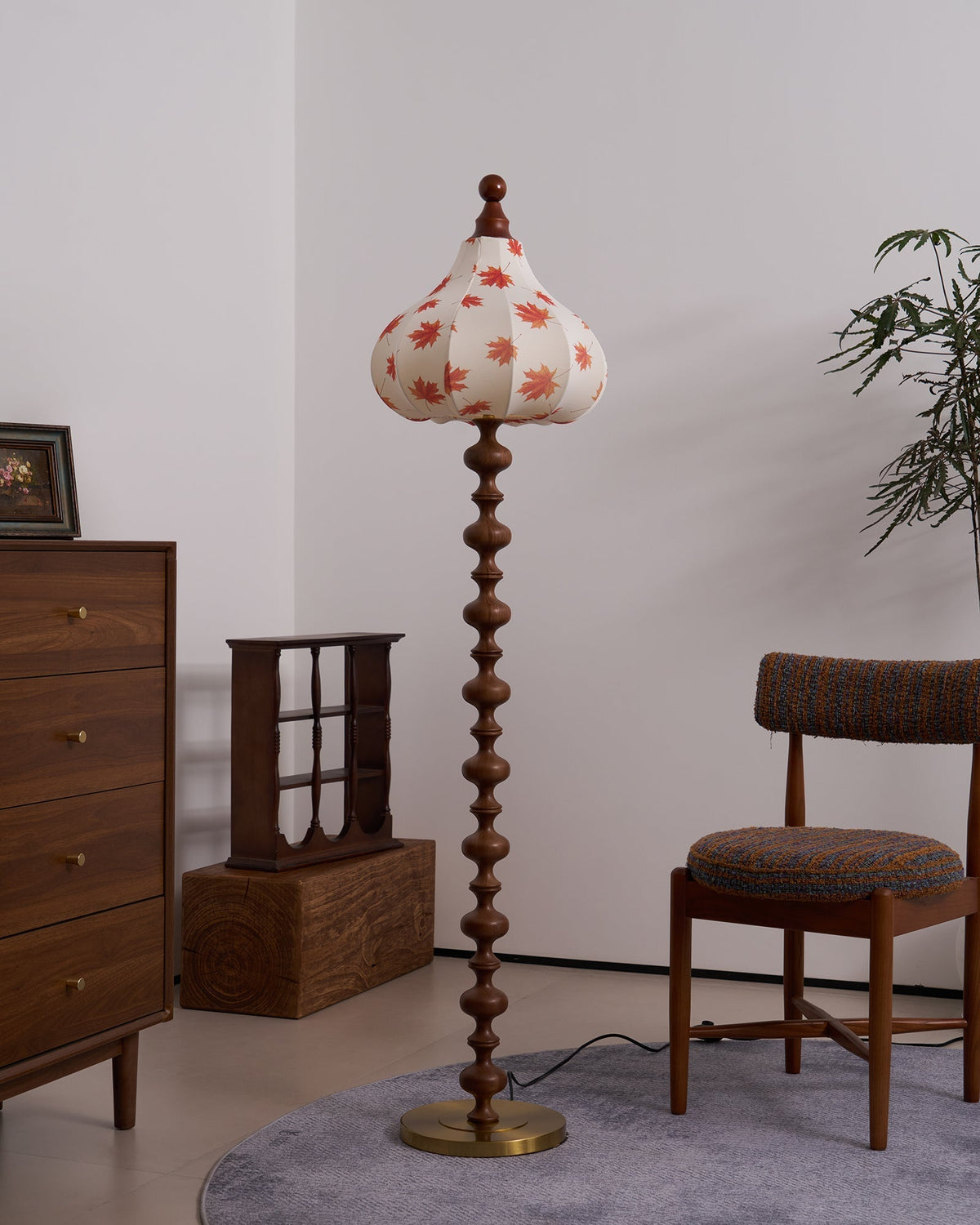 Qrathen lámpara de pie de madera y tejido
