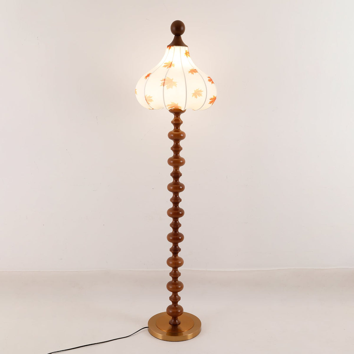 Qrathen lámpara de pie de madera y tejido