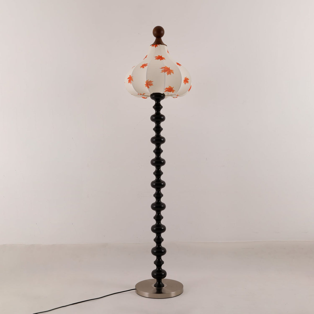 Qrathen lámpara de pie de madera y tejido