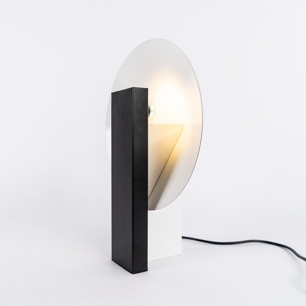 Cis lámpara de mesa minimalista