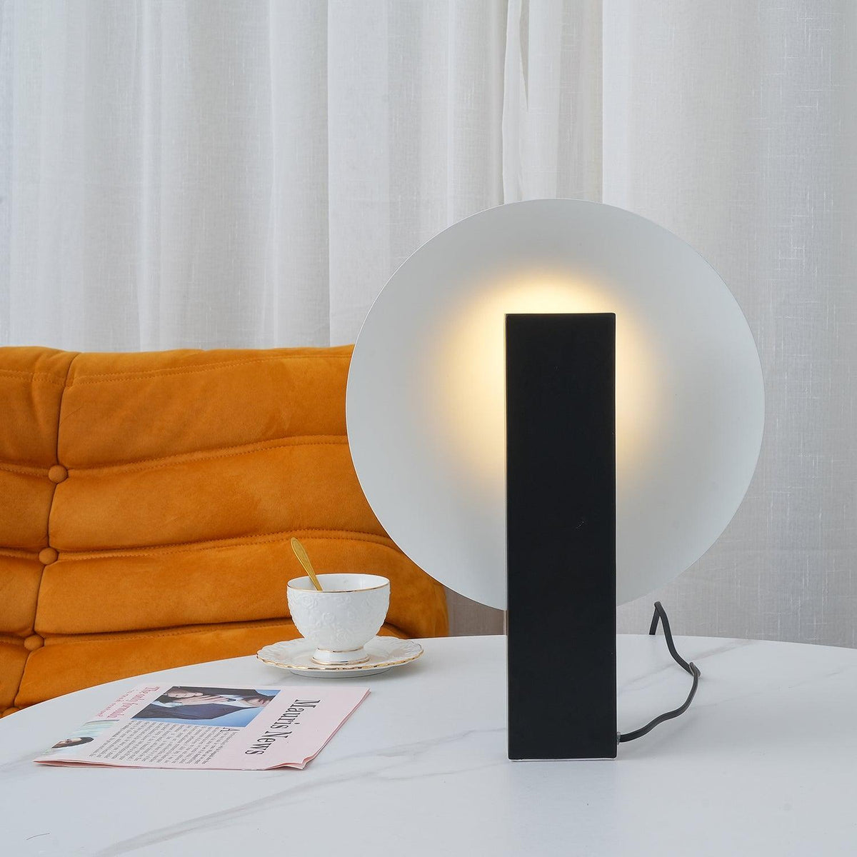 Cis lámpara de mesa minimalista
