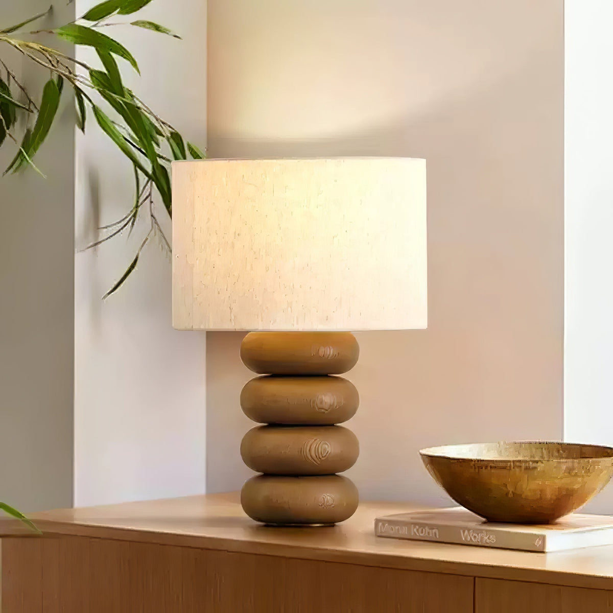 Lild lámpara de mesa de madera y tejido