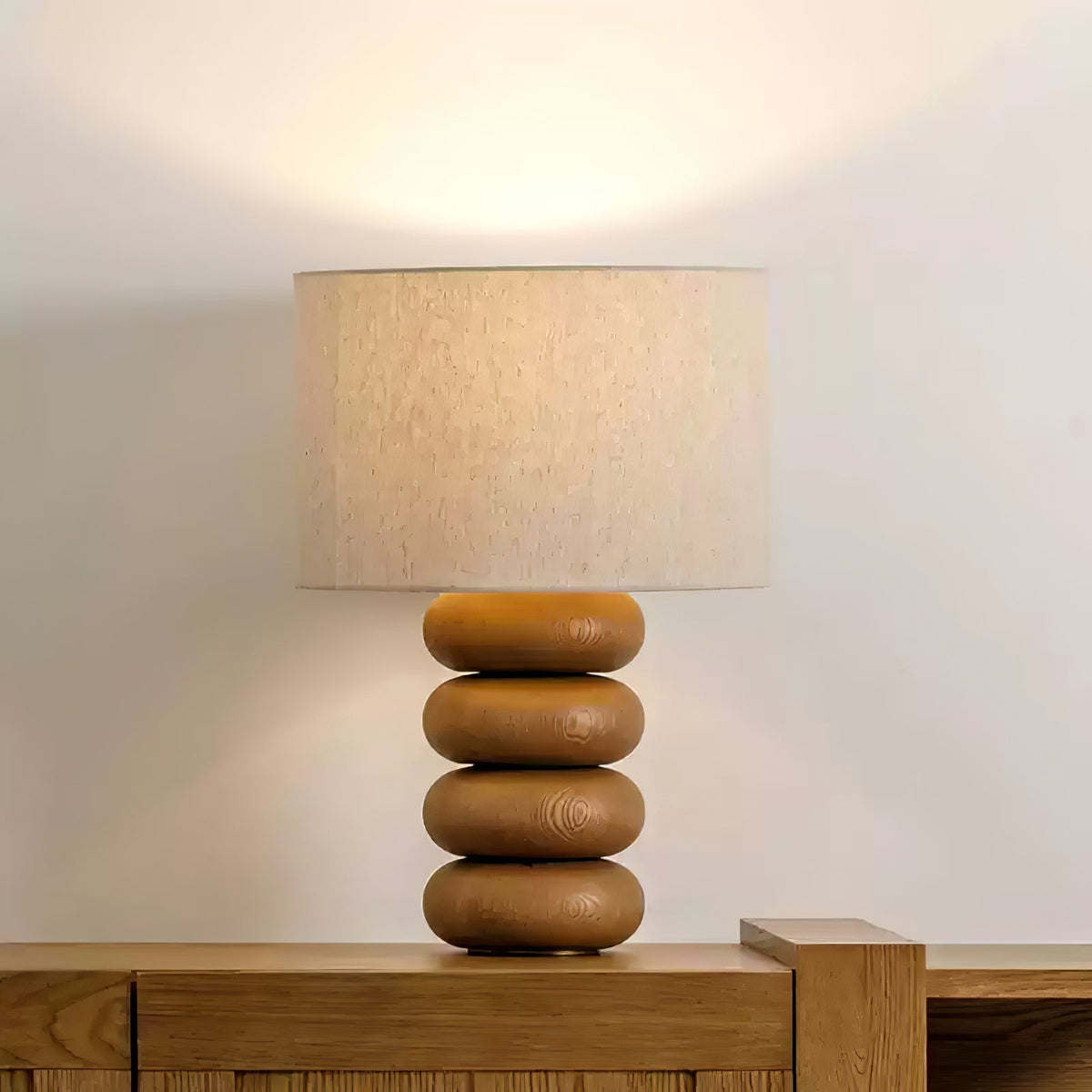 Lild lámpara de mesa de madera y tejido