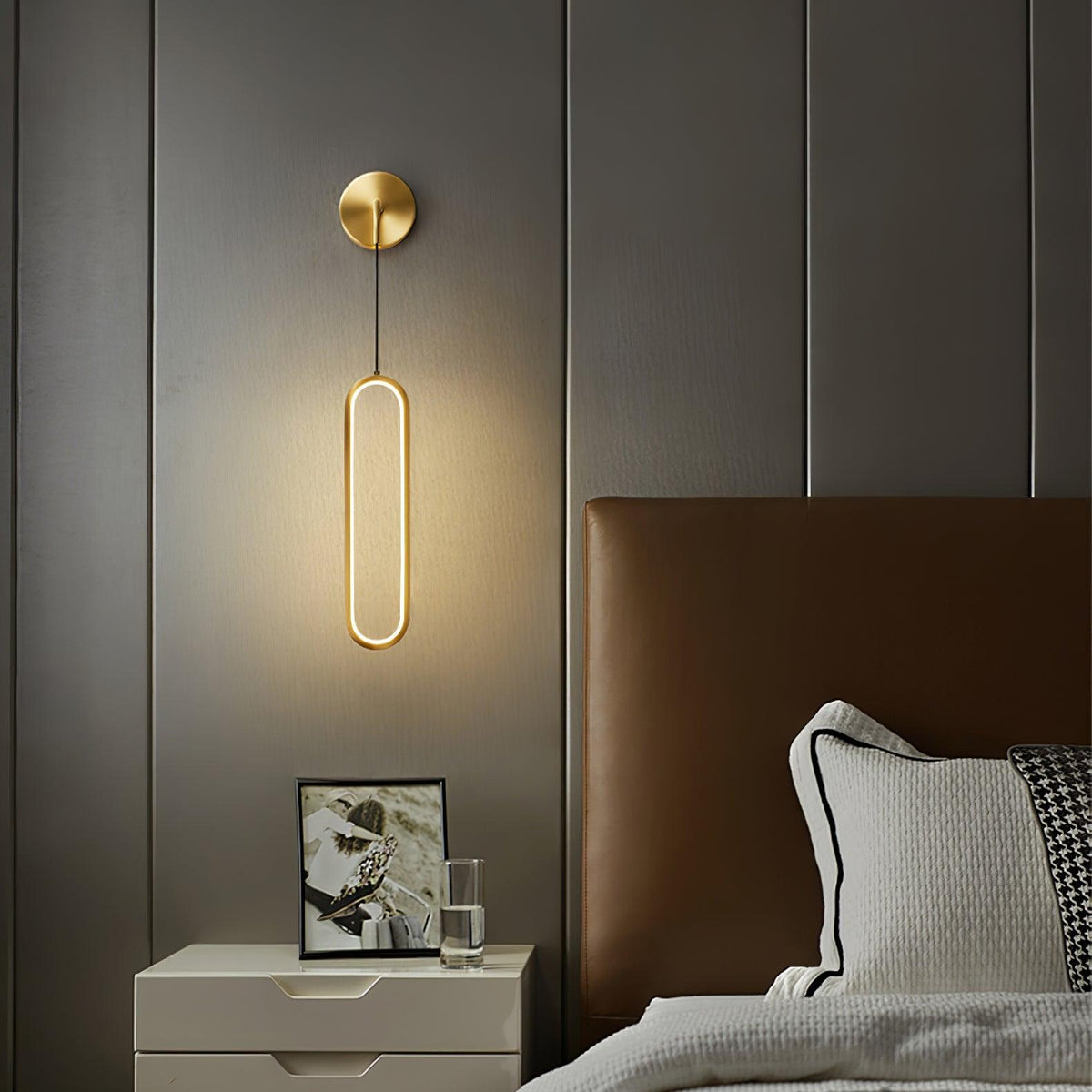 Solisenne aplique de pared LED de latón