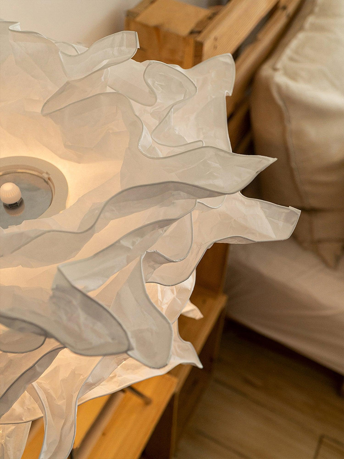 Lámpara de mesa moderna de papel Peony