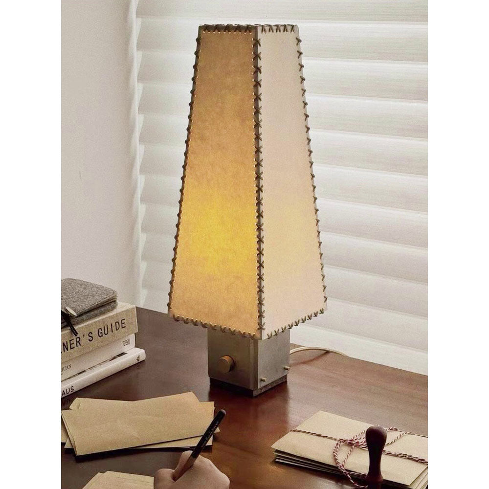 Stitcher lámpara de mesa