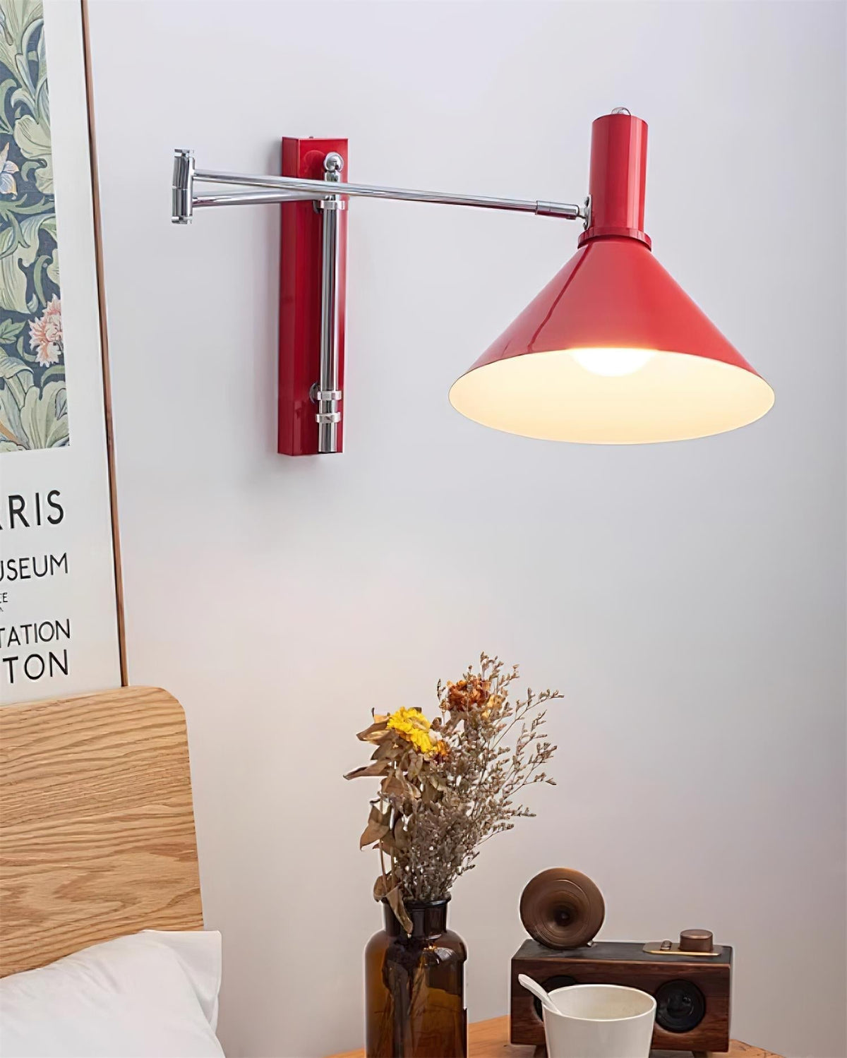 Lámpara de Pared Moderna con Brazo Metálico Ajustable y Pantalla Roja, Lámpara de Lectura